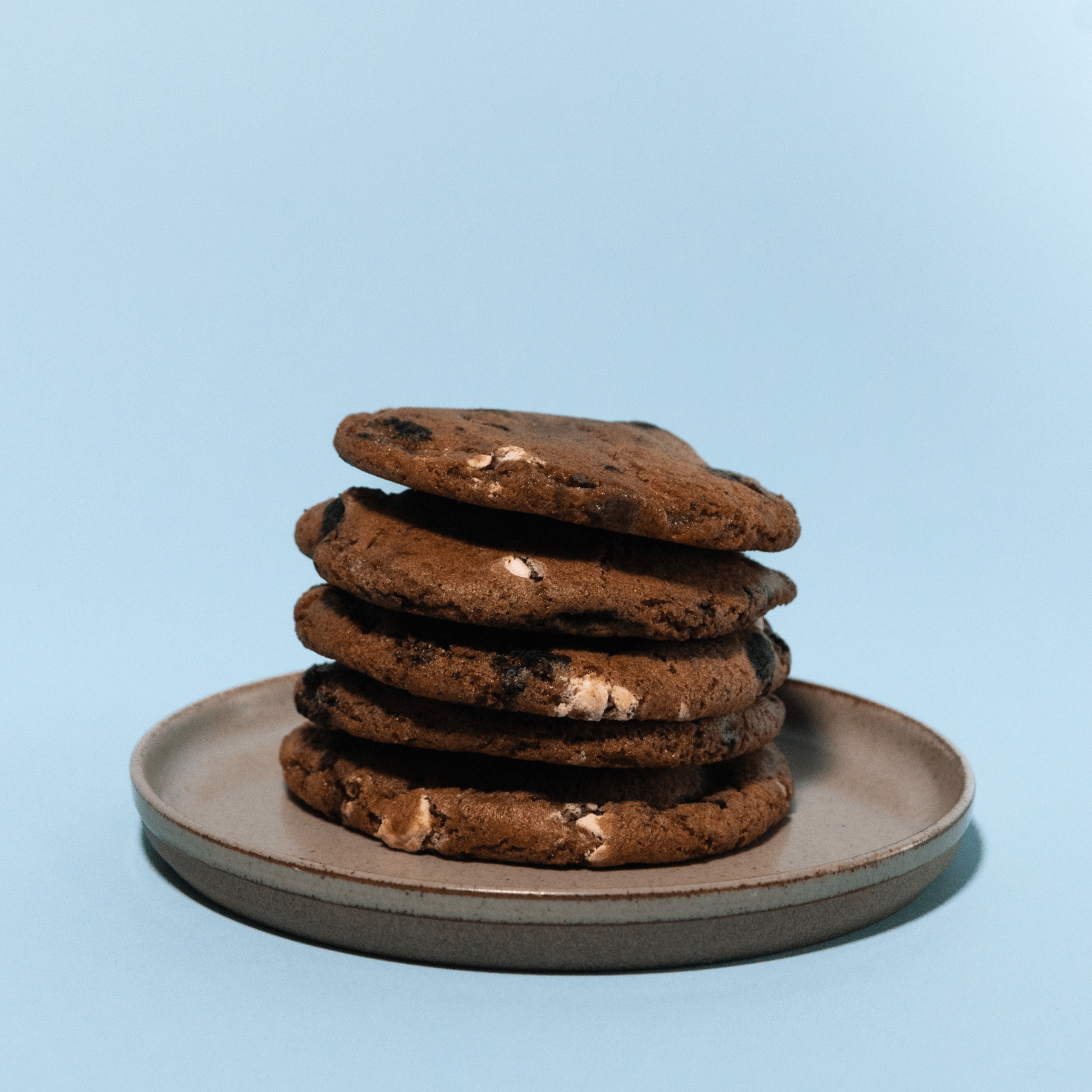 Cookies 'n Cream Milkshake Cookies stacked