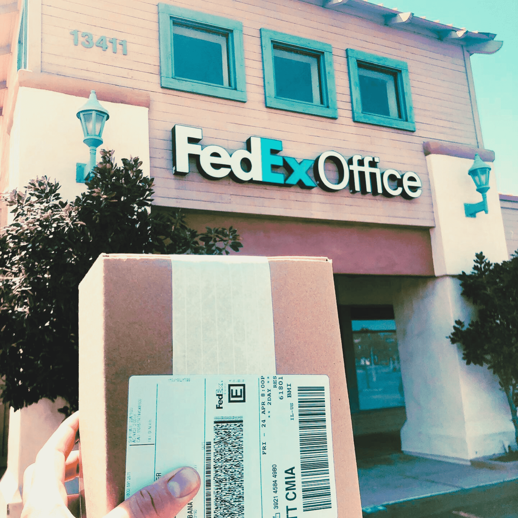 FedEx office