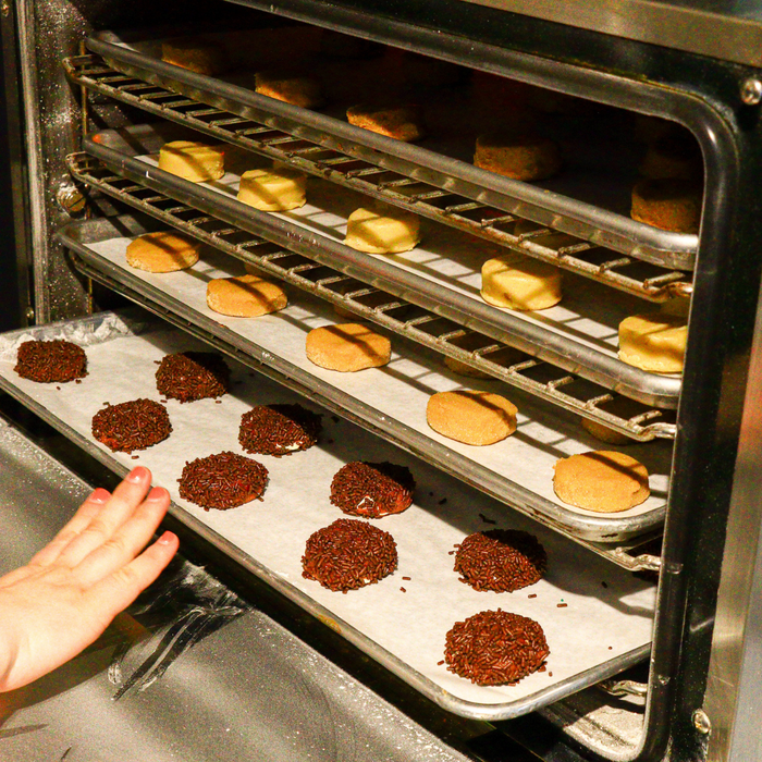 The Ultimate Guide to Baking Cookies Convection vs Conventional Ovens